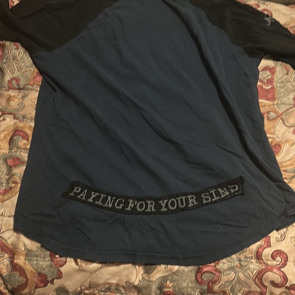 Calvin Klein long sleeve - Picture 2 of 2